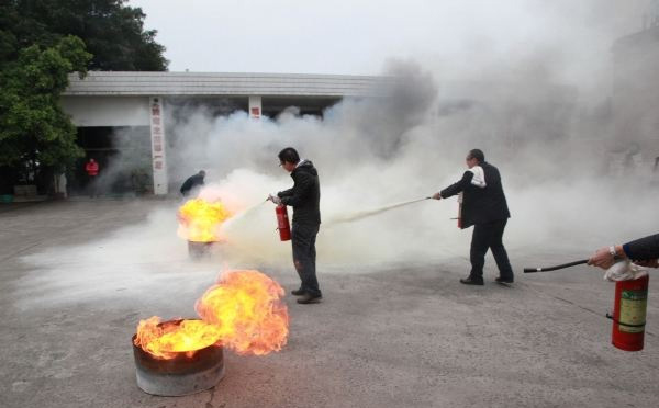 全面提升安全意识:关于消防湖北应急演练的关键步骤与策略 全面提升安全意识:关于消防湖北应急演练的关键步骤与策略